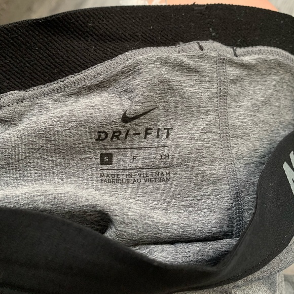 2 for $40‼️ Nike Sports Bra & Shorts Set - Picture 4 of 5